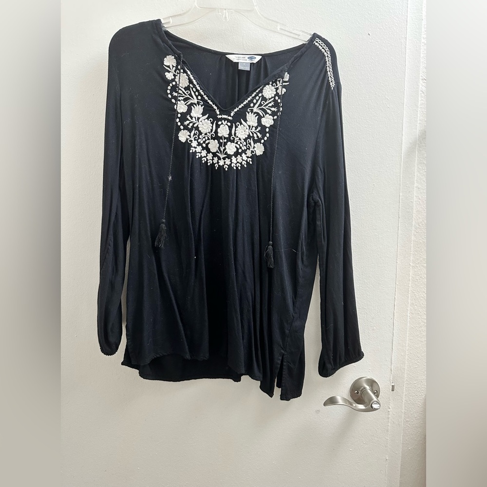 Old navy, black medium, long sleeve blouse